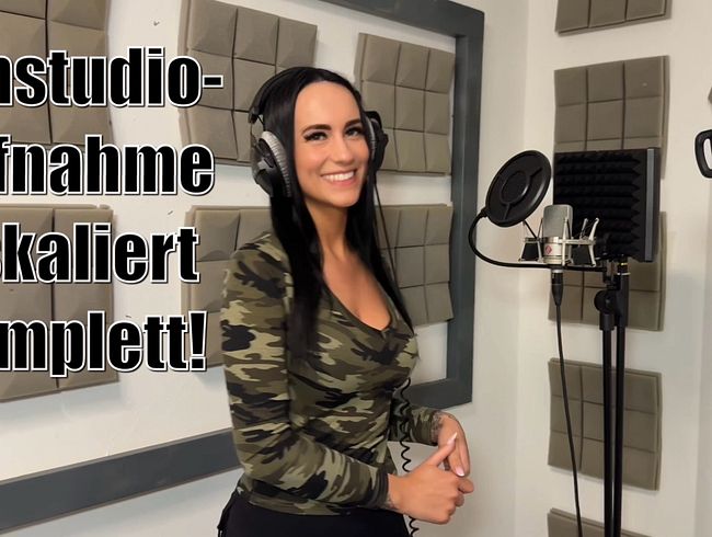 Lola_Candy's Porno Video: Tonstudio-Aufnahme eskaliert komplett!