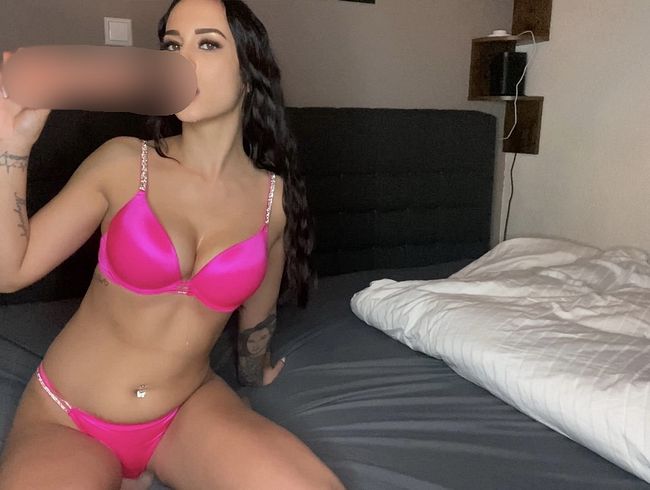 Lola_Candy Porno Video: Vollgerotzt zum Orgasmus!